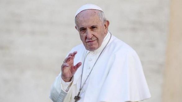 El Vaticano prohíbe a todos sus empleados aceptar regalos de más de 40 euros