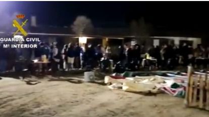 Desalojada en Madrid una macrofiesta con 400 estudiantes