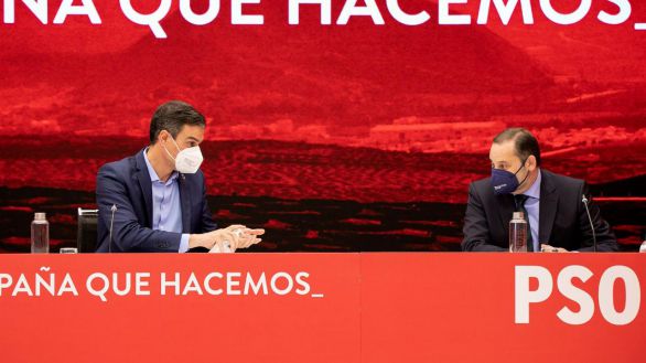 Ábalos asegura que la derrota "sin paños calientes" en Madrid no alterará la hoja de ruta del Gobierno
