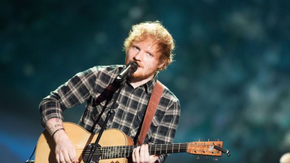 Ed Sheeran patrocinará la camiseta de su equipo de fútbol, el Ipswich Town