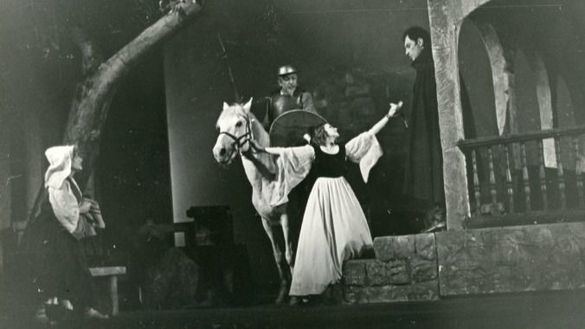 Madrid dedica una exposición a las puestas en escena teatrales de Cervantes