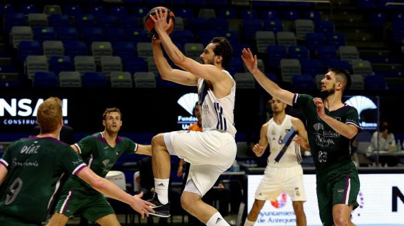 ACB. El Real Madrid despide la liga regular con récord