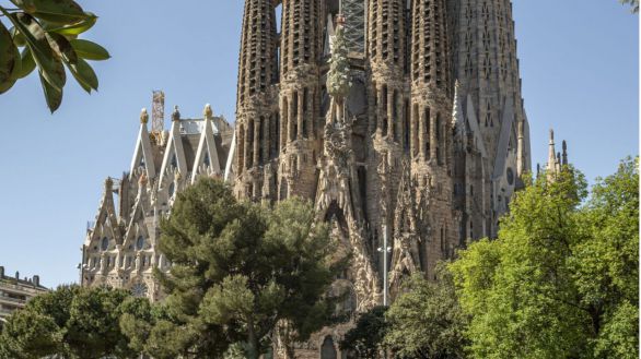 La Sagrada Familia vuelve a recibir visitantes siete meses después