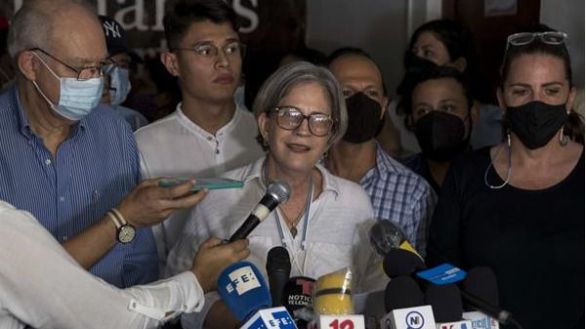 Siguen los arrestos en Nicaragua y EEUU sanciona a cuatro asesores de Ortega, incluida su hija