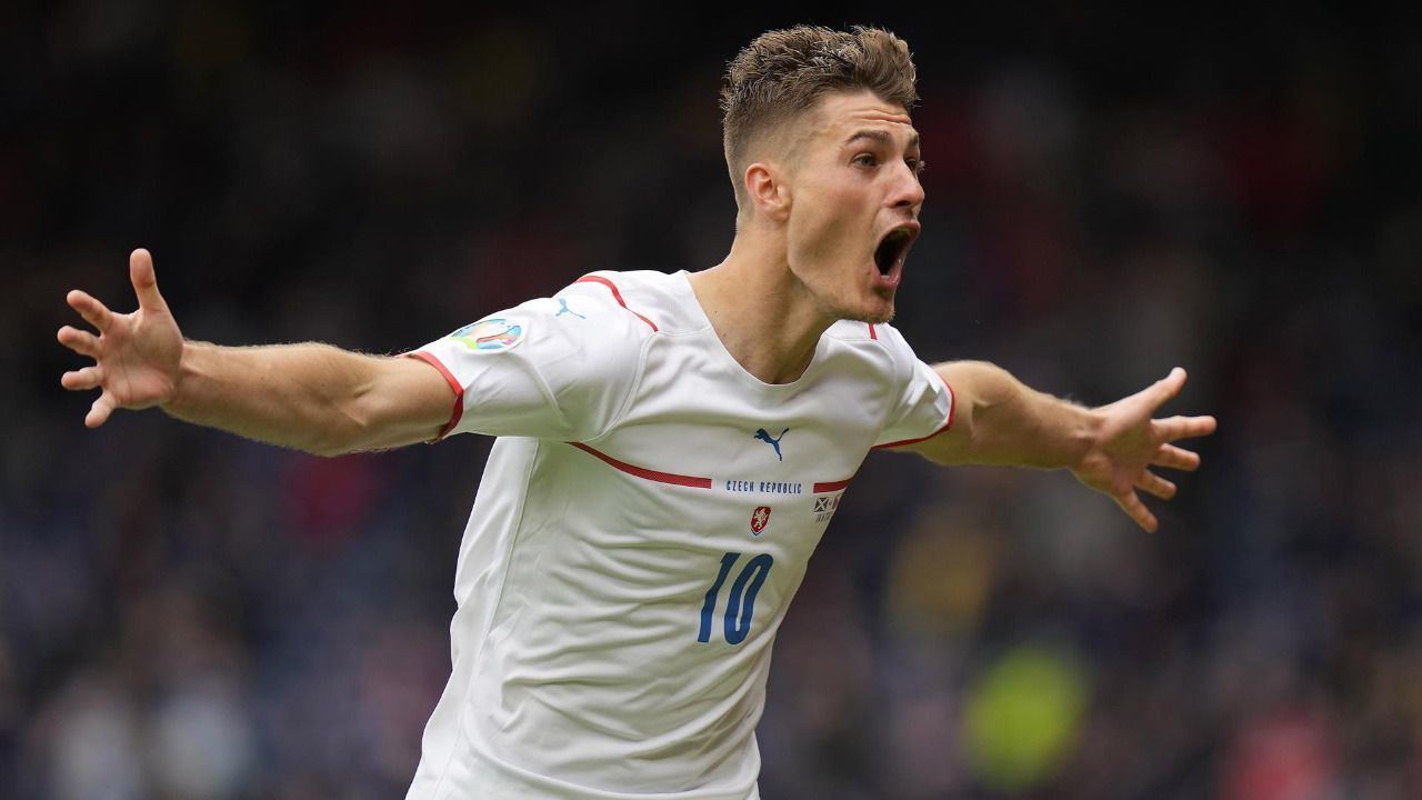 República Checa tumba el ímpetu escocés con el gol del torneo | 0-2