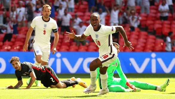 Inglaterra, Austria y Países Bajos, a esena