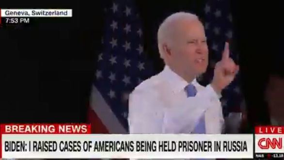 Biden se disculpa por responder de mala manera a una periodista de la CNN