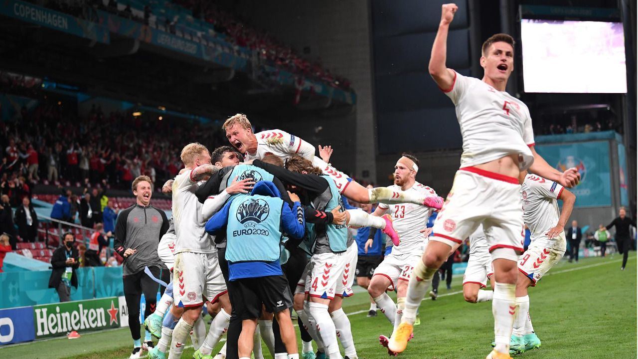 Dinamarca se regala una noche de ensueño frente a Rusia |1-4