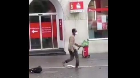 Alemania investiga la motivación islamista del ataque con cuchillo que dejó tres muertos