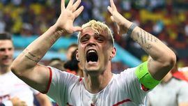 Suiza sufre para planear al partido ante España sin Xhaka, su estrella