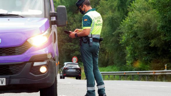 España lidera el descenso de muertes en carretera entre 2001 y 2020