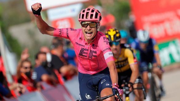 La Vuelta. Cort gana en la Montaña de Cullera y Roglic recupera la roja