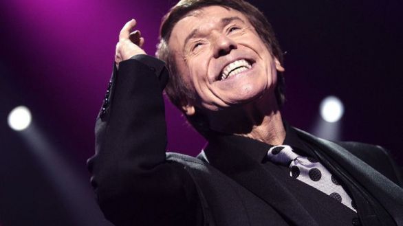 Raphael tendrá una estatua de vidrio reciclado en Linares, su ciudad natal