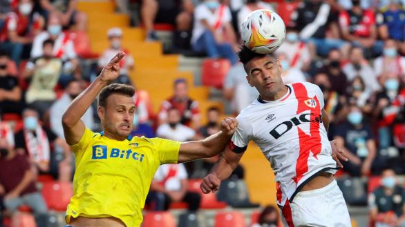 Falcao e Isi tumban al Cádiz y lanzan al Rayo | 3-1