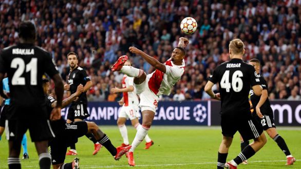 Haller suma su quinto gol con el Ajax frente al Besiktas | 2-0