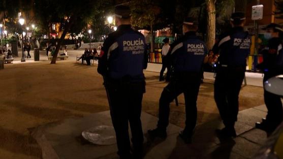 55 jóvenes detenidos tras causar desórdenes en un nuevo macrobotellón del Parque del Oeste