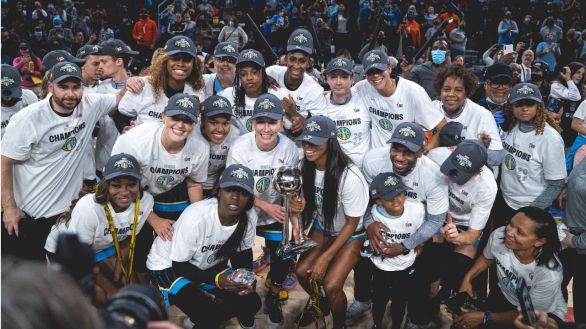 Las Chicago Sky de la española Ndoura-Fall conquistan su primer título de la WNBA