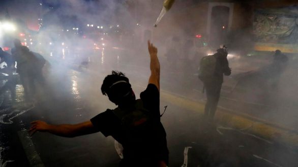 Con acusaciones cruzadas, Chile digiere el violento aniversario del estallido