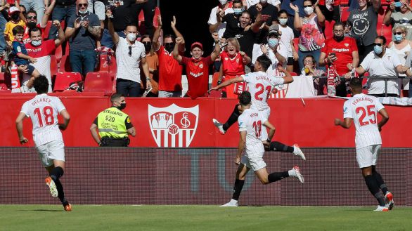 El Sevilla domina a tiempo la locura del Pizjuán |5-3