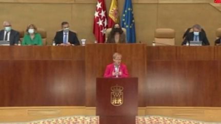 Trifulca en la Asamblea de Madrid: una diputada socialista, expulsada tras criticar al hermano de Ayuso