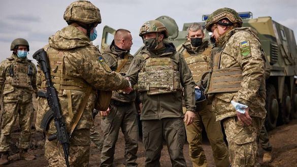 Ucrania, en alerta ante la amenaza de una invasión de Rusia, informa de un intento de golpe de Estado
