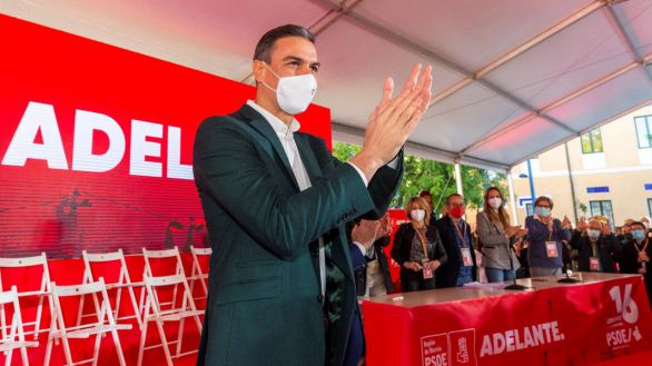 Sánchez no se atreve a contestar a los ataques de Yolanda Díaz