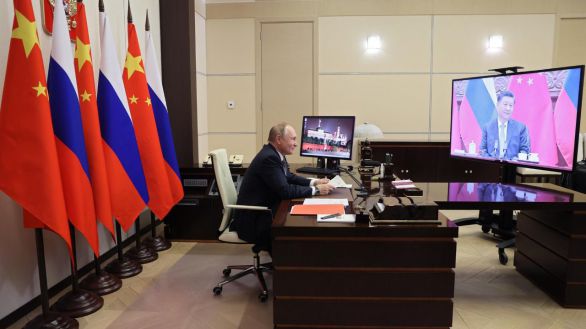 Putin y Xi constatan en una reunión virtual el nivel sin precedentes de sus relaciones