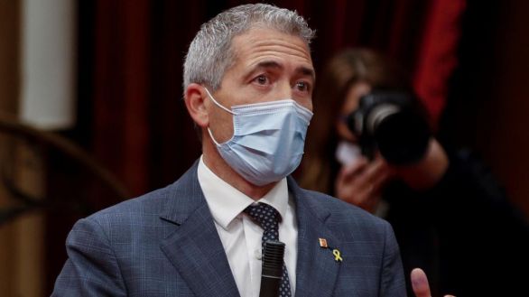 La Generalidad obedece e impartirá el 25% en castellano, aunque con truco