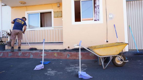 Casi 1.000 personas pueden volver este lunes a sus casas en La Palma