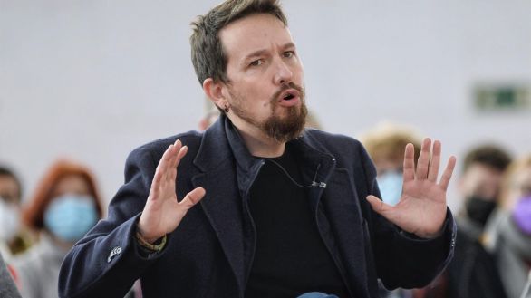 Iglesias acusa a los ministros del PSOE de actuar con 