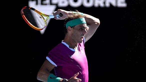 Abierto de Australia. Nadal en semifinales tras vencer a Dhapovalov en cinco sets