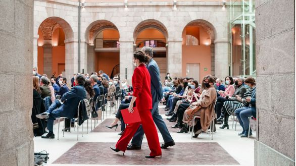 La Fiscalía investigará el contrato del hermano de Ayuso