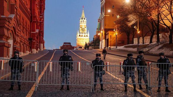 Centenares de detenidos en toda Rusia por protestar contra la invasión