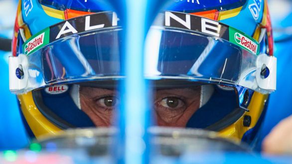 Fernando Alonso se posiciona sobre el ataque de Rusia a Ucrania