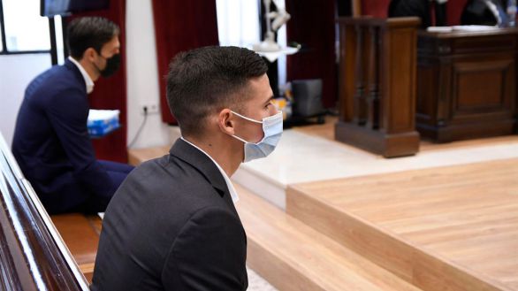 Santi Mina contrató a un detective para seguir a la víctima de su presunta agresión sexual