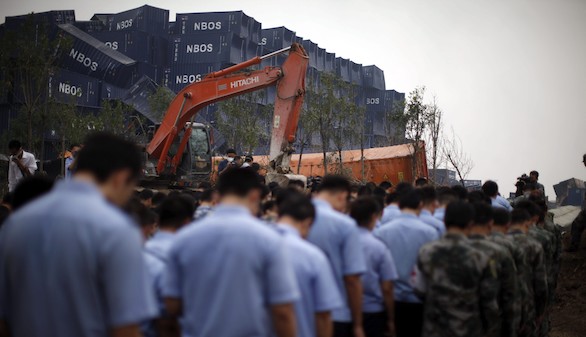Detenidos varios directivos del almacen de Tianjin