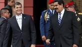 Crónica de América: Correa y la caída del precio del petróleo
