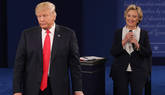 Trump aguanta el tipo ante Clinton