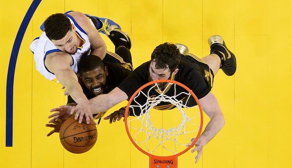 Los Cavaliers se alzan con un triunfo histórico y LeBron James se consagra