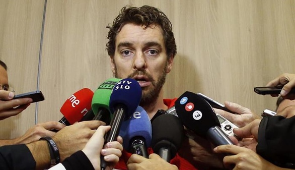 España se vuelve a disparara y queda a un paso del oro. Tercer cuarto: 60-43