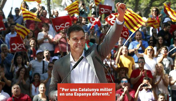 Sánchez insta a Rajoy a buscar una solución dialogada para Cataluña