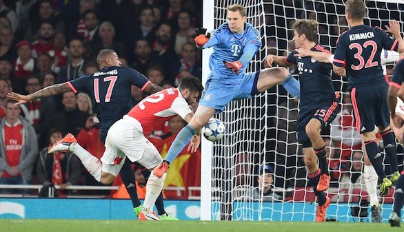 El Arsenal sobrevive al Bayern, Mou sigue tompicado y Casillas camina firme