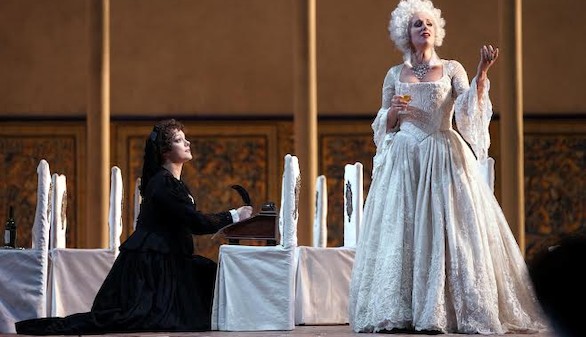 'Vístete de ópera', en el Museo del Traje hasta el 17 de mayo