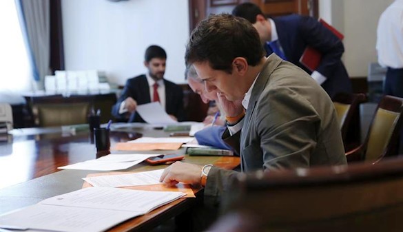 Rivera: C's "nunca será un obstáculo" para la investidura de Rajoy