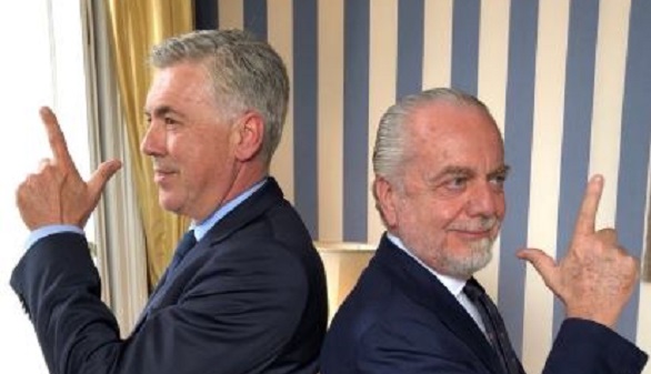 El Nápoles ficha a Ancelotti para traducir en títulos la obra de Rafa Benítez y Sarri