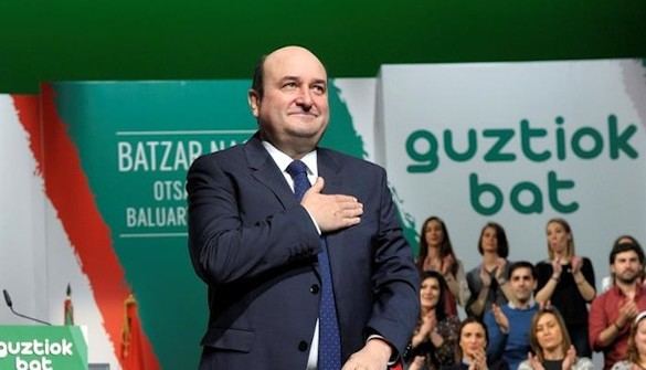 Andoni Ortuzar, reelegido por unanimidad presidente del PNV