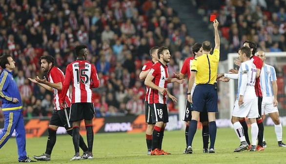 El Athletic aguanta en inferioridad a un Málaga romo en ataque |0-0