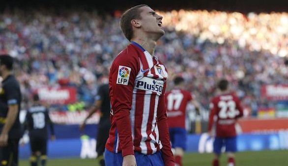 El Sevilla arranca un punto ante la impotencia de un Atlético despojado del liderato | 0-0