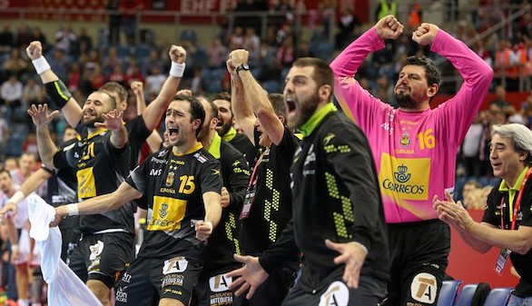 España gana a Croacia y luchará por su primer oro europeo | 33-29