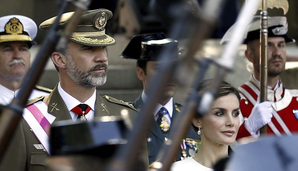 Felipe VI preside por primera vez el Día de las Fuerzas Armadas
